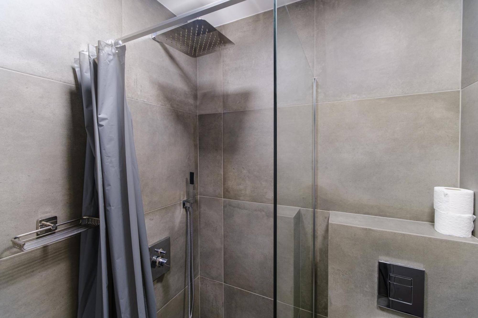 Lauta Forest 1-Bedroom Apartment Plovdiv Ngoại thất bức ảnh